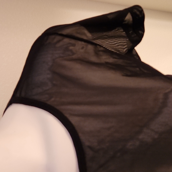 Beach Cabana sheer top - Picture 2 of 5